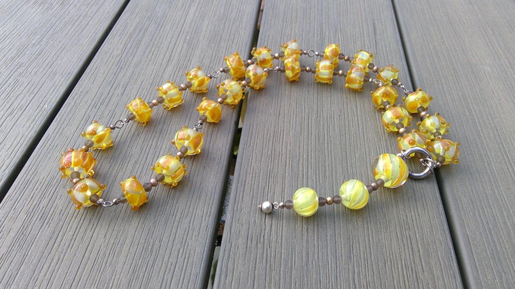 Ketten: Collier avec perles en verre de couleur jaune – Neu (gemäss Beschreibung) aus Agiez von chouchanelle 2