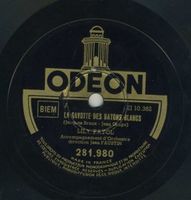 Lily Fayol 78rpm La Gavotte des Batons Blancs Ananas Shellac