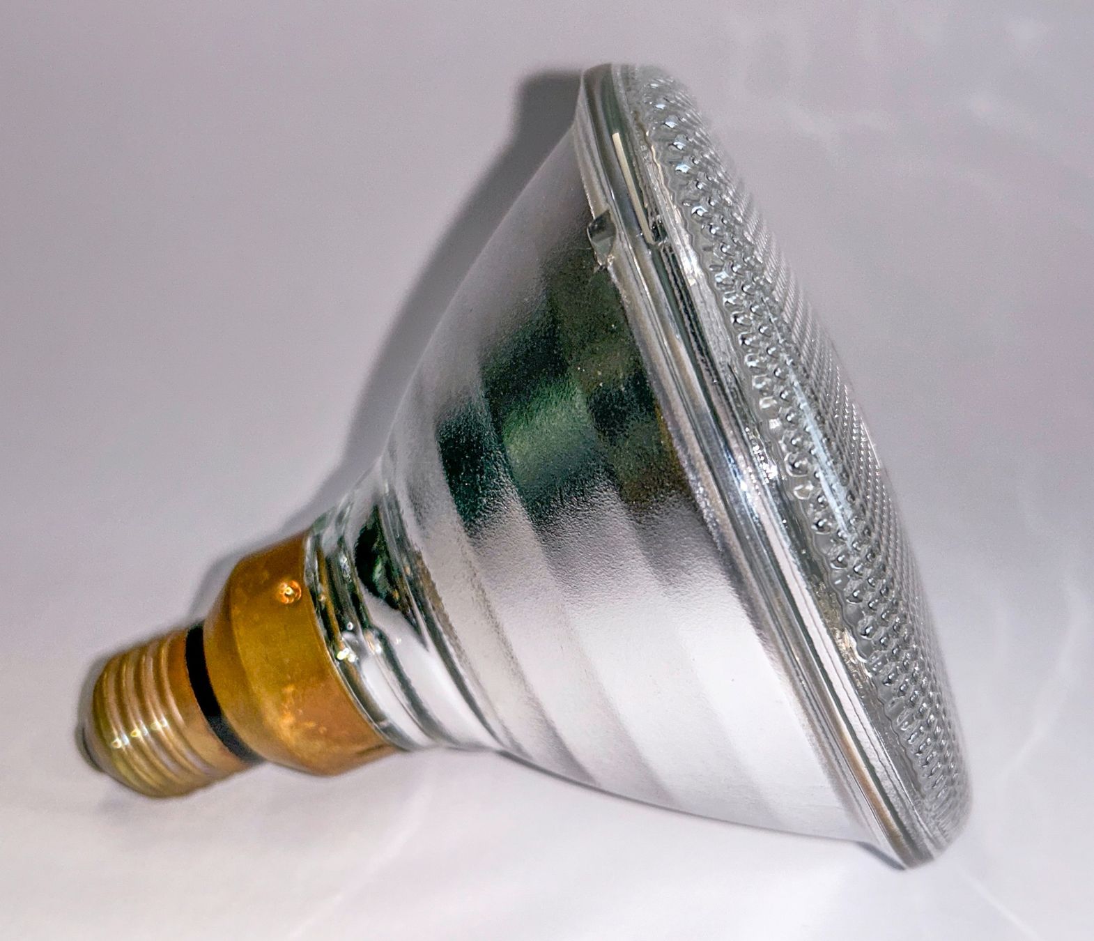 Philips Lampade: PHILIPS PAR38 EC  FLOOD - 80W - E27 - HALOGEN LEUCHTMITTEL – Nuovo e nell'imballaggio originale da St. Gallen venduto da kobayashi-maru 2