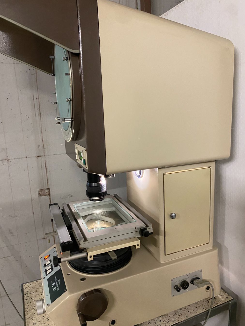 Mitutoyo Tutti gli attrezzi: Projecteur de profi   MITUTOYO   PJ-311 – Usato da Cortaillod venduto da cri_hw2g 5