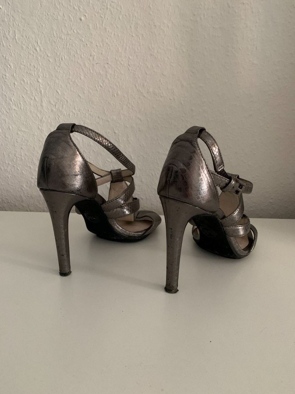 Michael Kors Scarpe da donna: MICHAEL KORS - Sandalette silbern 36 – Usato da Zürich venduto da Diazaio 1