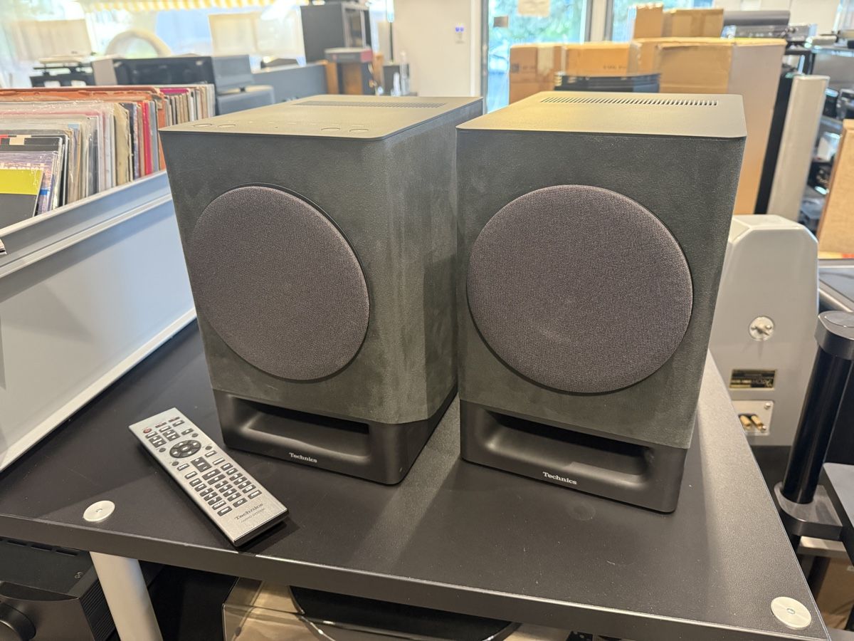Technics Casse acustiche: Technics SC CX 700P neu Demo – Nuovo (secondo la descrizione) da dietlikon venduto da avspalinger