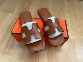 H- Sandalen Gr 40 ungetragen cognac