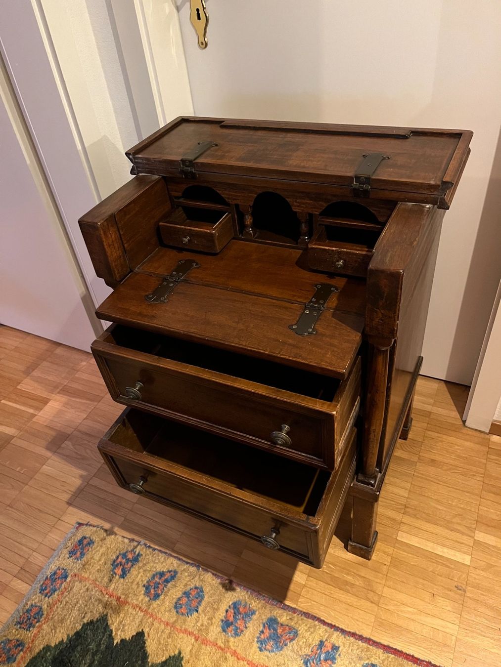 Schreibtische: Kommode Sekretär Spinnet Schreibtisch Vintage – Gebraucht aus Lenz von Klimbim7083