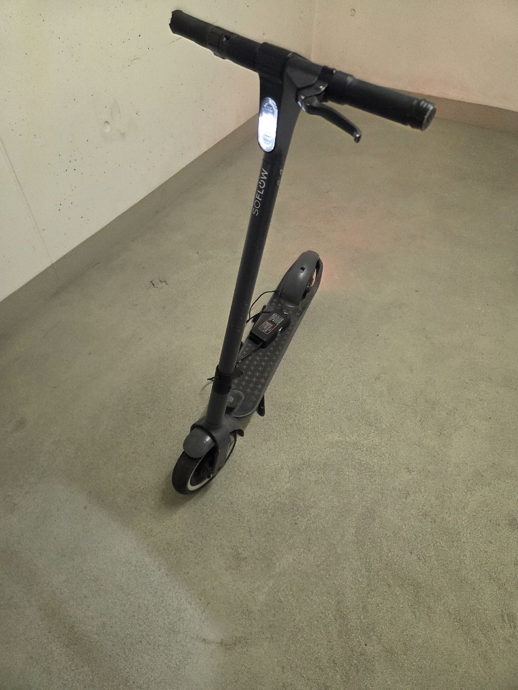Soflow Kickboard: E-Trottinett Soflow So One Pro – Difettoso da Spreitenbach venduto da Brm4