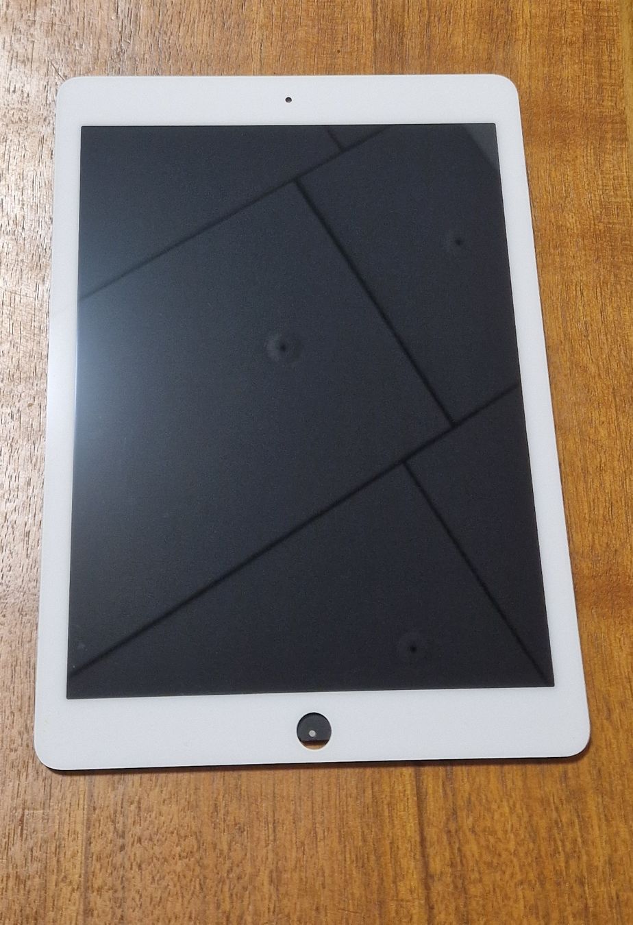 Apple Tablet PC: Écran iPad Pro 9.7" 2016 – Gebraucht aus Peseux von katja.vit 2