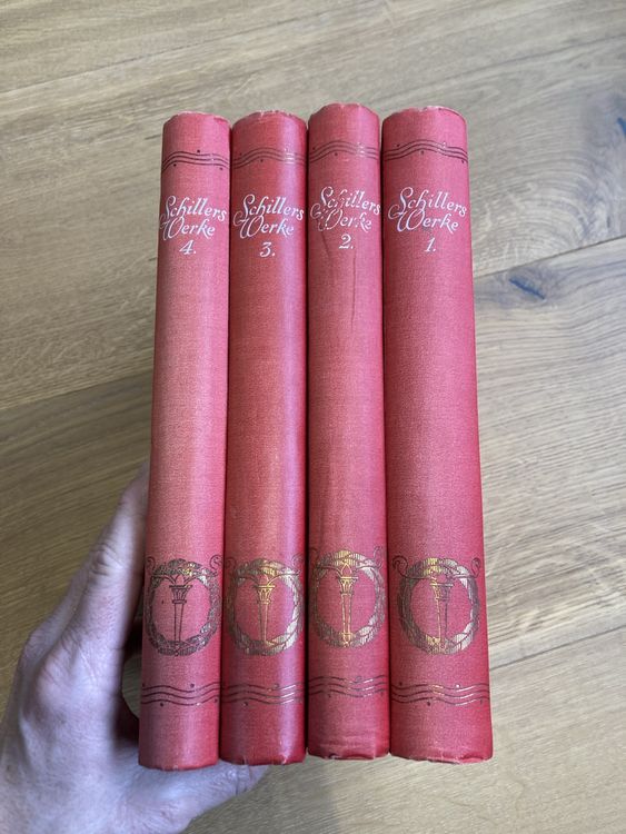 Livres: Schillers Werke 4x Buch Friedrich – D'occasion à Boll par Jopp1 1