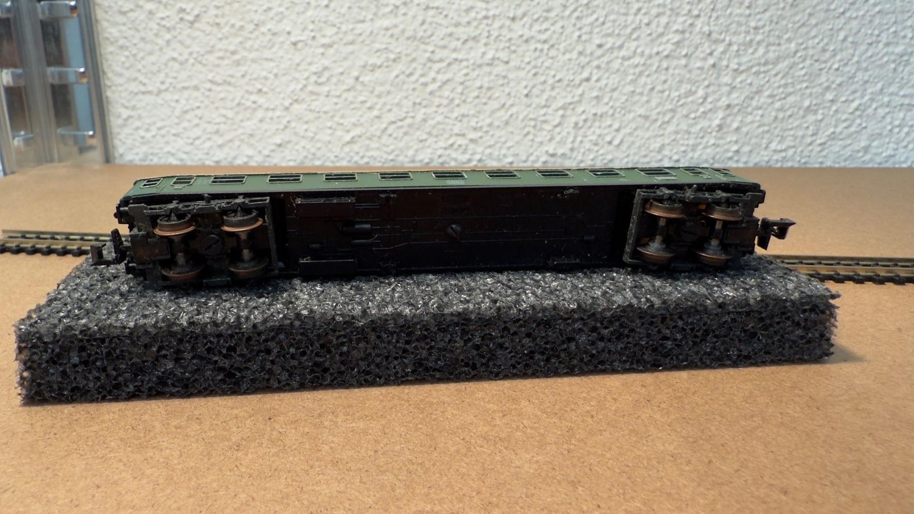 Trix Modellini di ferrovie: Trix  DB Personenwagen Spur N – Usato da Windlach venduto da Kelebra 3