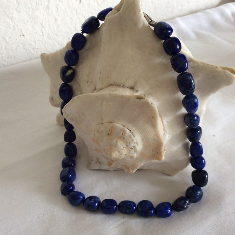 Collier Antique En Lapis Lazuli - Pierre Bleue Naturelle Polie - Longueur 44 Cm - Pièce Unique