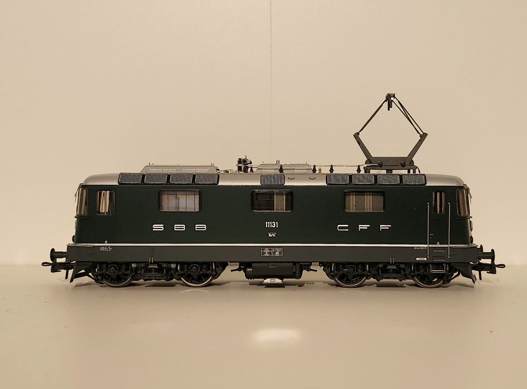 Roco Modelleisenbahnen: Roco Re 4/4 ii 11131 DCC Sound – Neu (gemäss Beschreibung) aus Wittenwil von ced_q8j7 1
