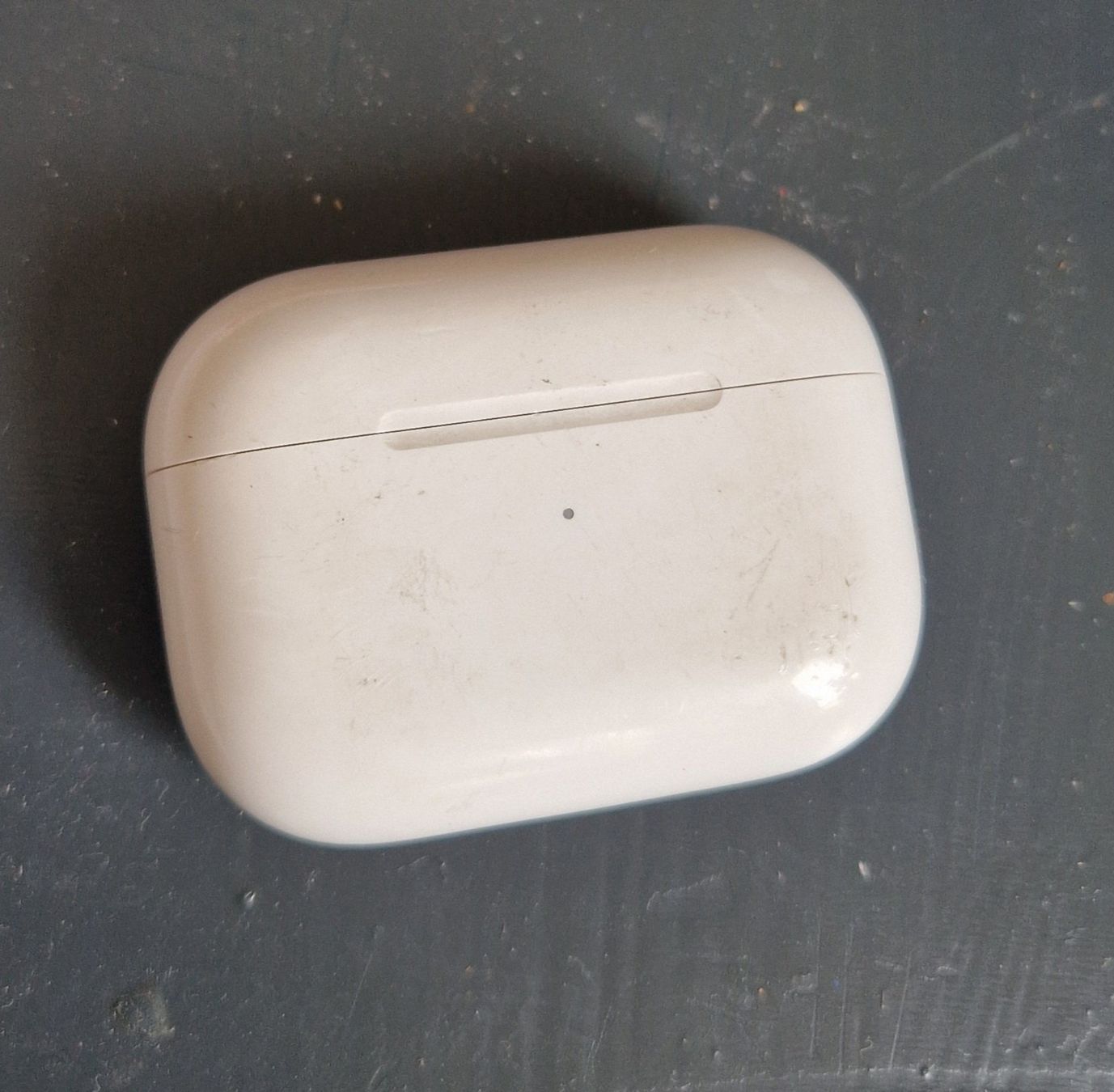 Apple Cuffie: APPLE AirPods Pro 1 Charging Case – Usato da Oberengstringen venduto da Gal