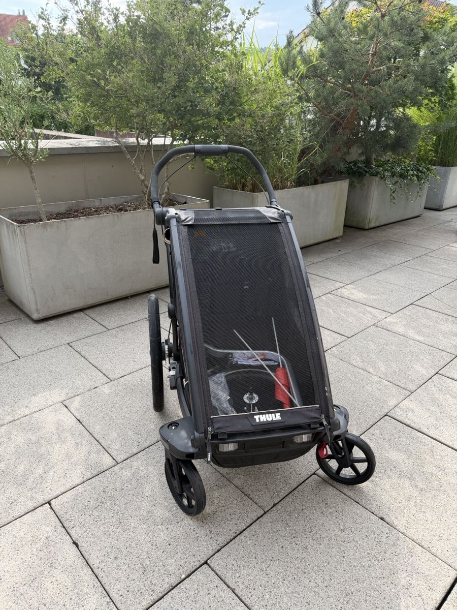 Thule Rimorchi: Thule Chariot Sport – Usato da Urdorf venduto da CelineMu