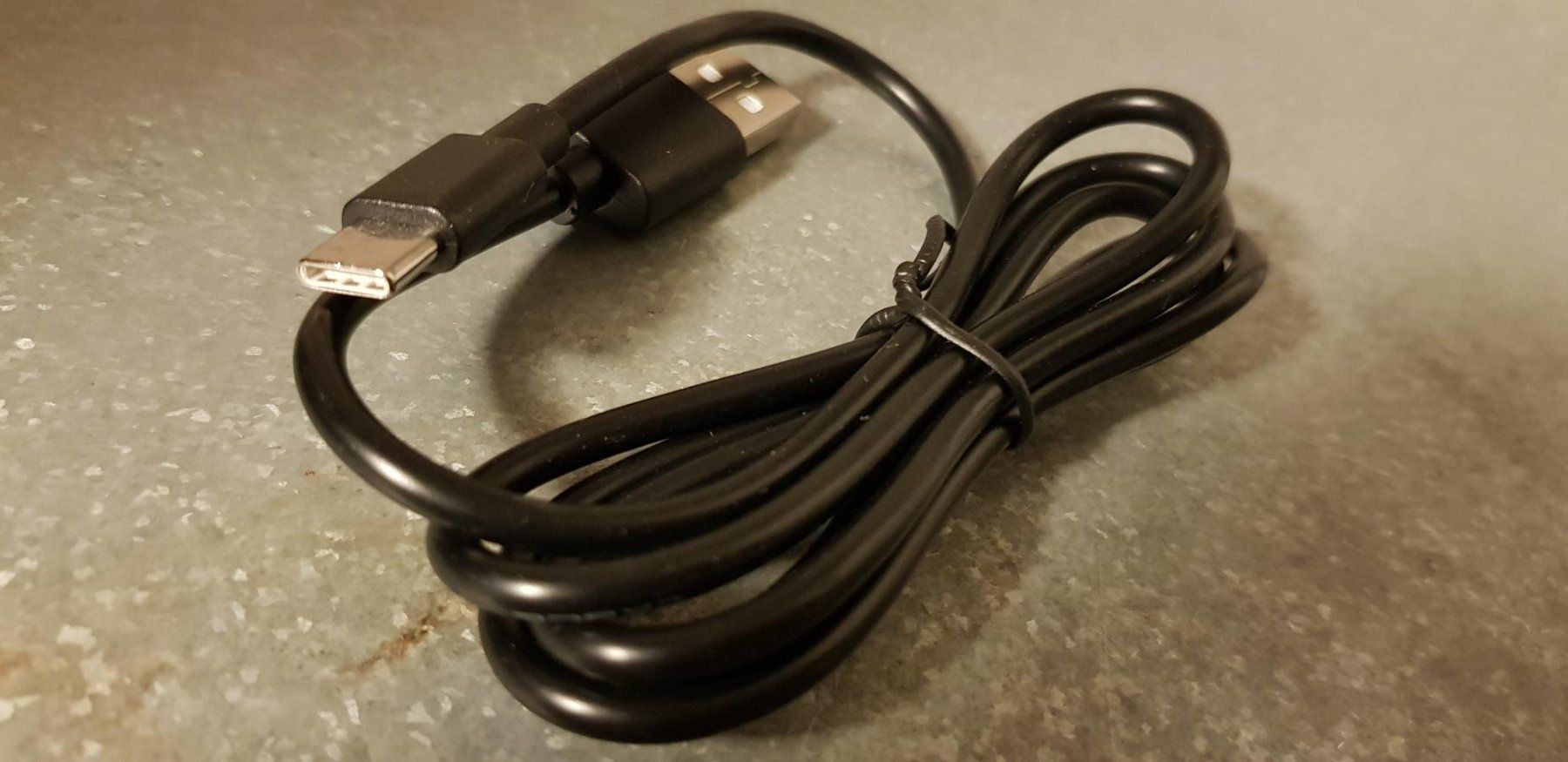 Cavi: USB-C Kabel – Nuovo (secondo la descrizione) da Frauenfeld venduto da Tozz