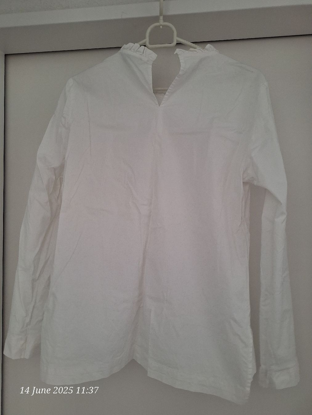 Blusen: Esmsra White Long Sleeve Blouse, Size 42, spring look – Neu (gemäss Beschreibung) aus Marin-Epagnier von Natasa82 3