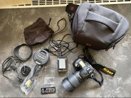 Nikon D90 mit Zubehör und Tasche