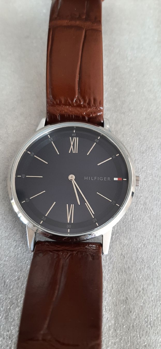 Tommy Hilfiger Orologi: Tommy Hilfiger Uhr – Nuovo (secondo la descrizione) da Zuzwil SG venduto da alfaromeo159ti 2