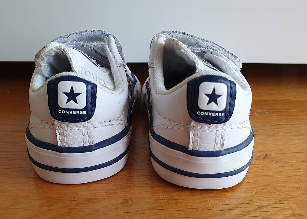Scarpe per ragazzi: Converse baby schuhe Grösse 18 – Usato da Merenschwand venduto da gionatav 1