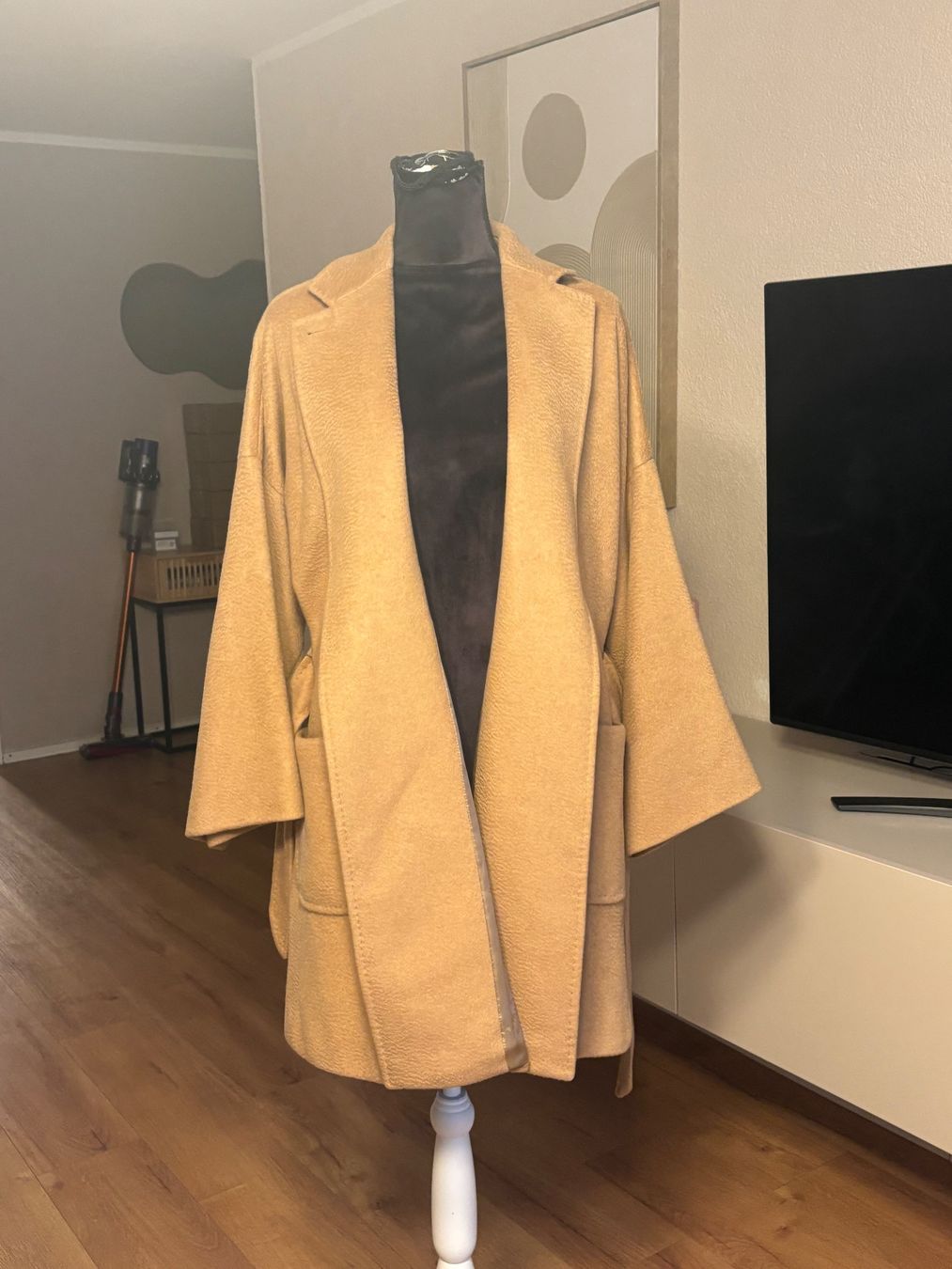 Max Mara Cappotti: Max Mara Camel Coat 100% Camelhaar – Usato da St. Margrethen SG venduto da dijanaO 5