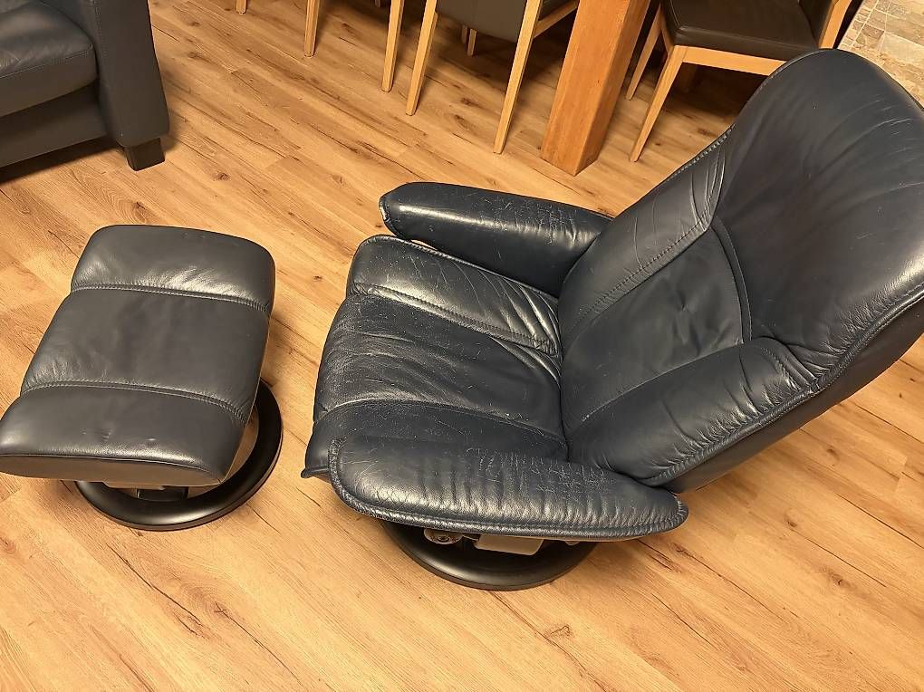 Stressless Sofas: Stressless 4er Sofa mit Hocker – D'occasion à Wittnau par Ricartutti 3