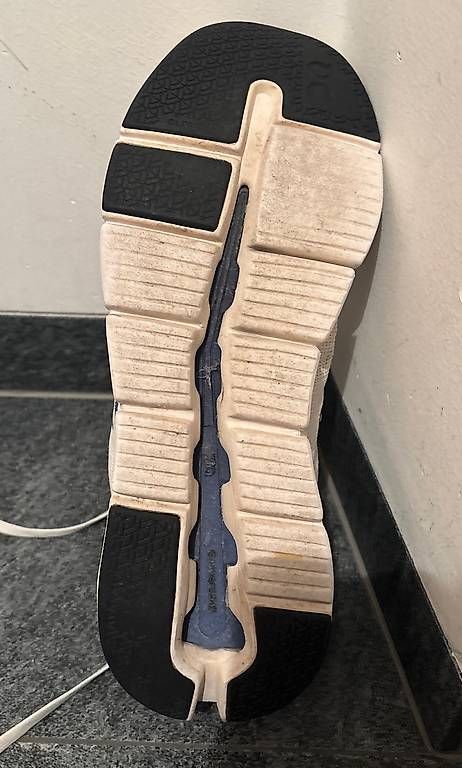 Scarpe da uomo: ON Cloudrift 42.5 – Usato da Bellinzona venduto da Cat_e_t 2