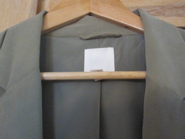 H&M Giacche: Sommerjacke von H&M. – Usato da Ehrendingen venduto da salvi1995 1