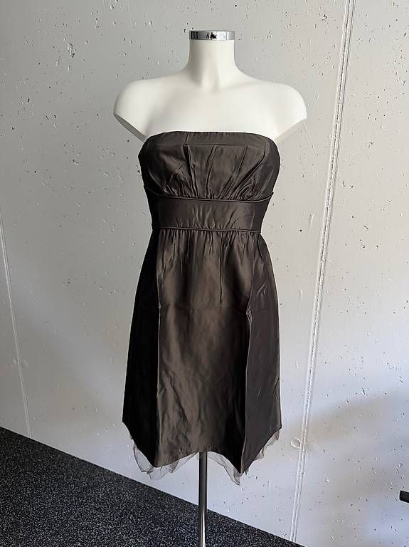 Esprit Vestiti: Festliches Cocktailkleid Gr.32 – Nuovo (secondo la descrizione) da Triesen venduto da DH1910