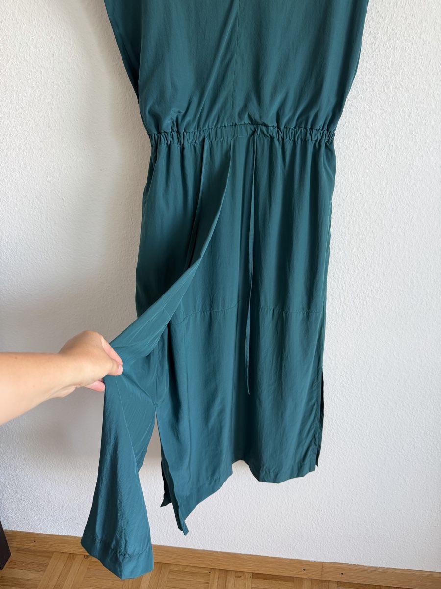 Jil Sander Vestiti: Robe en soie 100 % vert émeraude Jil Sander – Usato da Cressier FR venduto da Kvito4ka 2