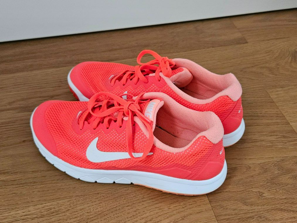 Nike Scarpe da donna: Nike Sneaker coral-rot – Nuovo (secondo la descrizione) da Gockhausen venduto da Carolin_K 2