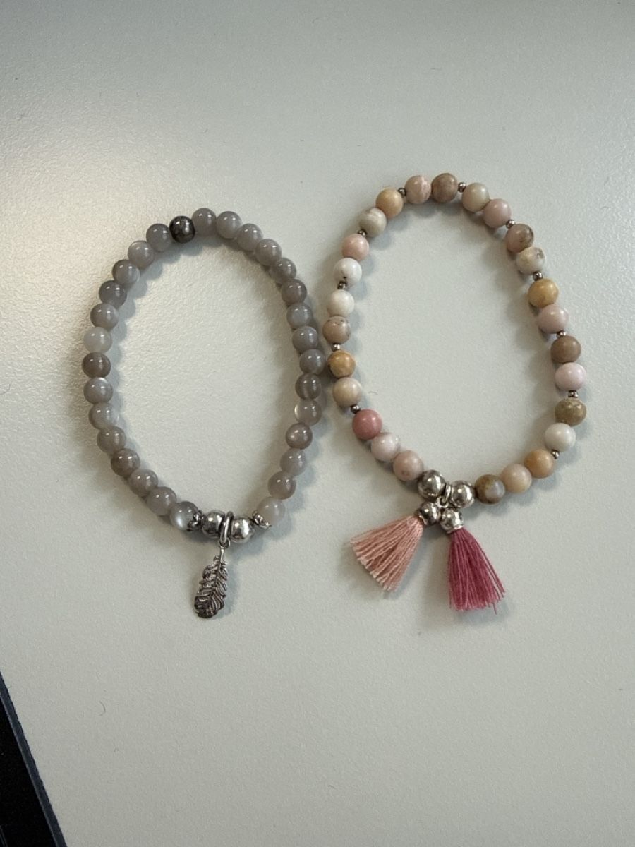 Altri gioielli: 2er Set Armbänder mit Steinperlen und Quasten, Handmade – Usato da Bassersdorf venduto da padriga68