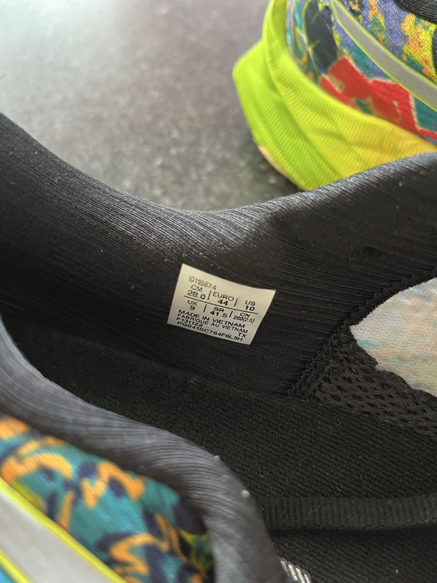 Asics Chaussures hommes: ASICS Laufschuhe Herren – D'occasion à Basel par oosummerrainoo 1