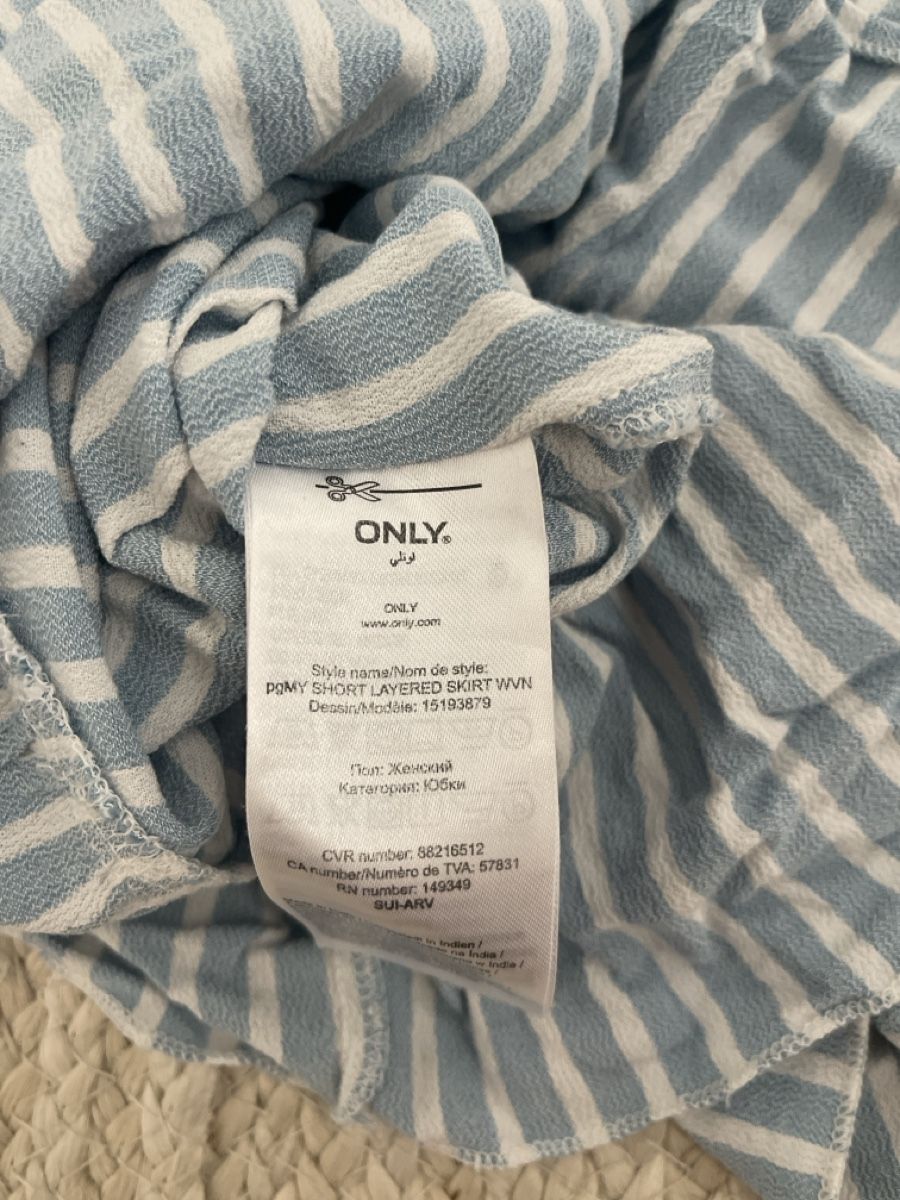 Only Gonne: ONLY Rock gestreift Grösse 38 – Usato da Mühlau venduto da Jasil66 2