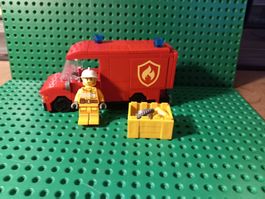 Le véhicule de pompier Lego