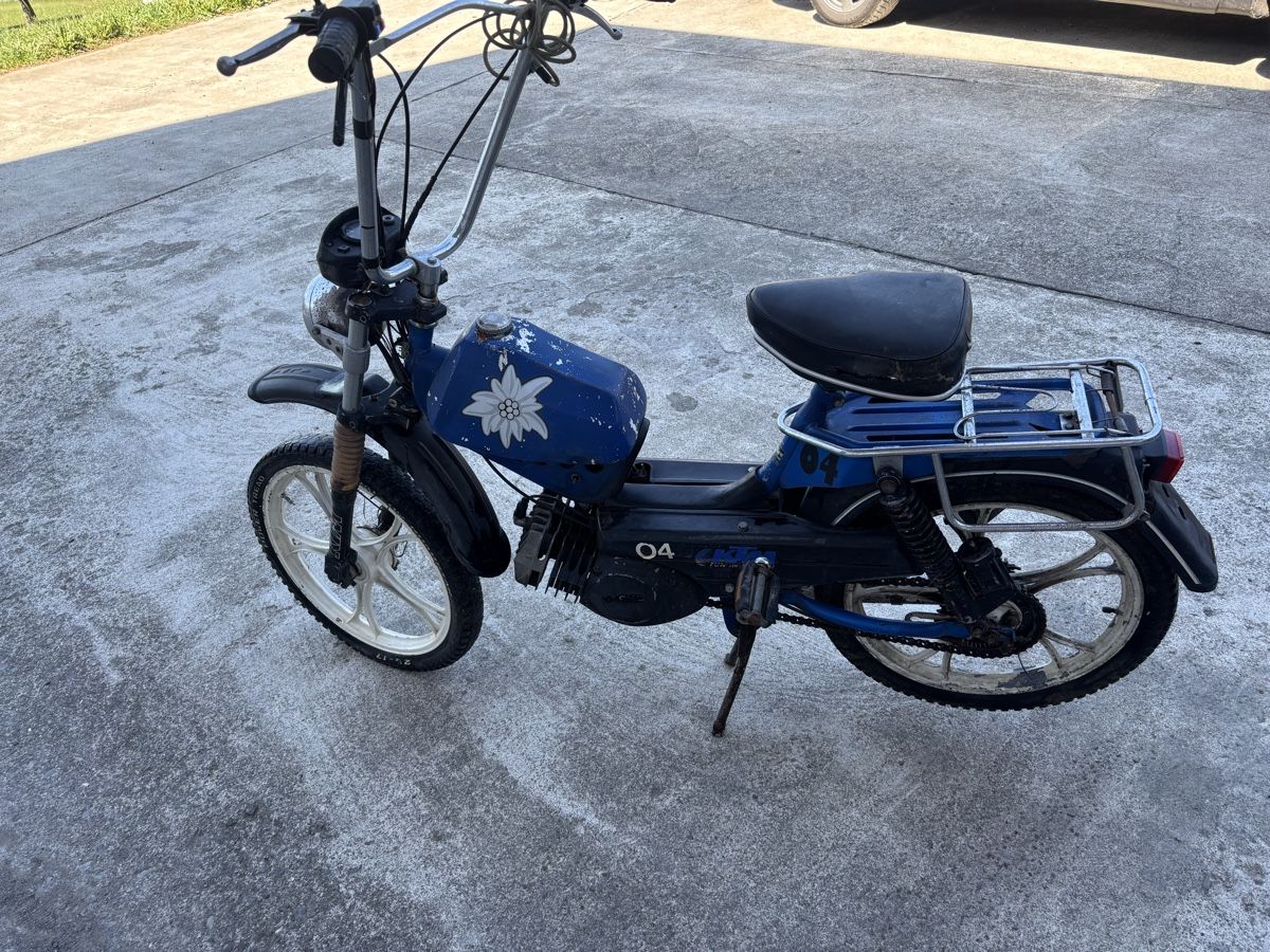 Alpa Cyclomoteurs: Mofa Alpha Turbo – Défectueux à Kerns par Constellation87