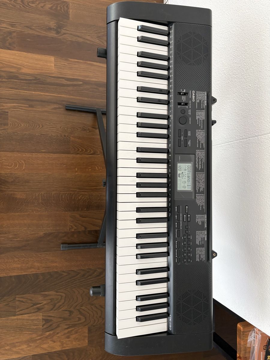 Casio Strumenti musicali: Casio CTK-1150 Keyboard mit Ständer und Netzteil – Usato da Beringen venduto da ser_fw2m 1
