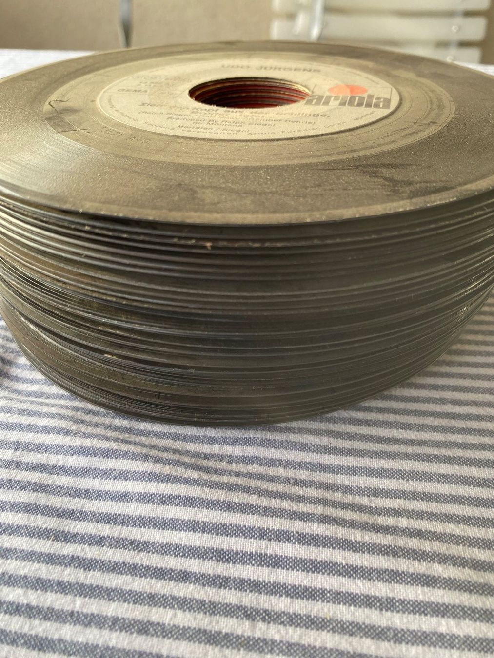 Dischi in vinile: 34 Single Singles Schwerpunkt deutsche Schlager – Usato da Bülach venduto da classicrider