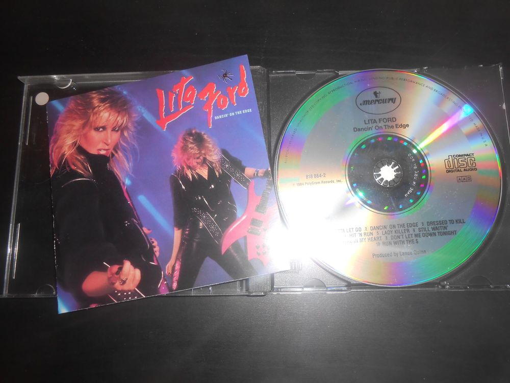 Lita Ford: Out For Blood / Dancin' On The Edge (2007