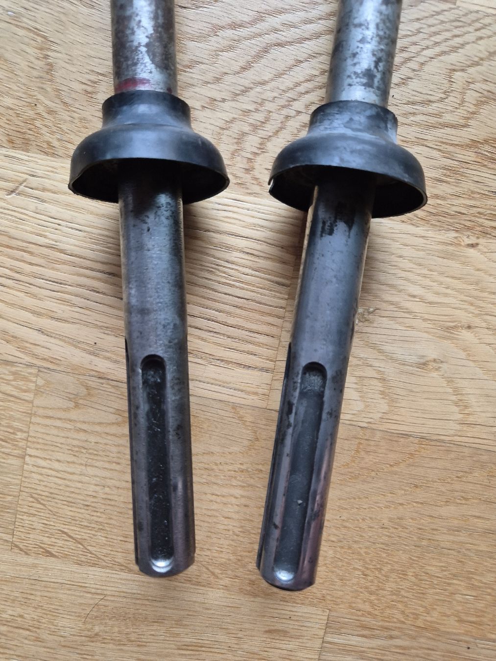 Alle Werkzeuge: Spitzmeissel und Flachmeissel SDS-Max  – Gebraucht aus Abtwil SG von Adler770 2