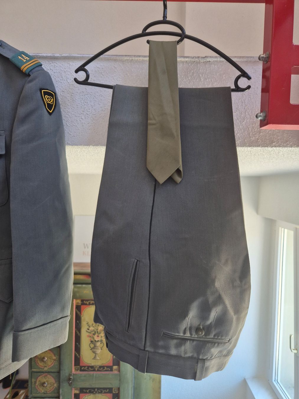 Schweizer Armee Uniformen: Original Schweizer Armee Uniform Oberleutnant Gr. 52 + Gurt – Gebraucht aus Baar von tess01 3