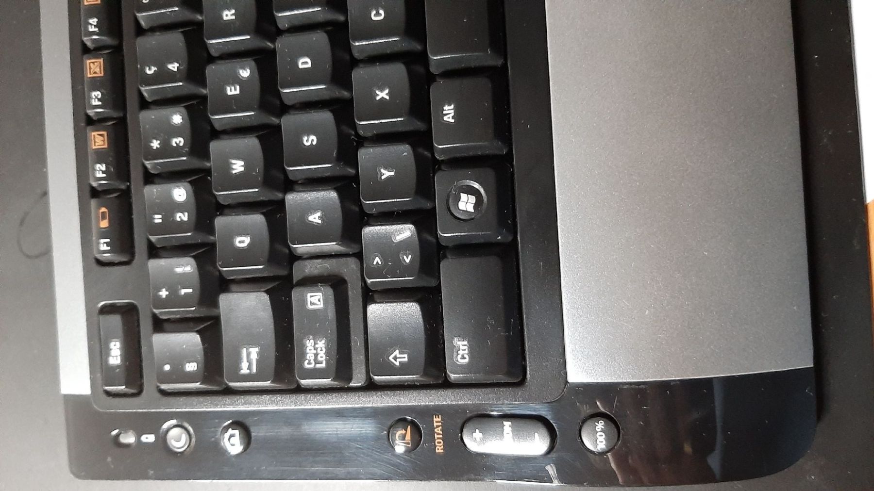 Logitech Tastaturen: Tastatur Logitech – Gebraucht aus Luzern von PAPPALARDO1955 6