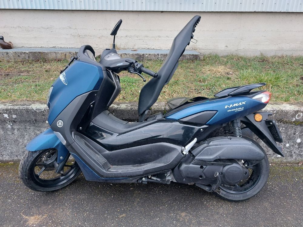 Yamaha RI GPD 125 A N Max Unfall Roller Motorrad defekt (Defekt) in ...