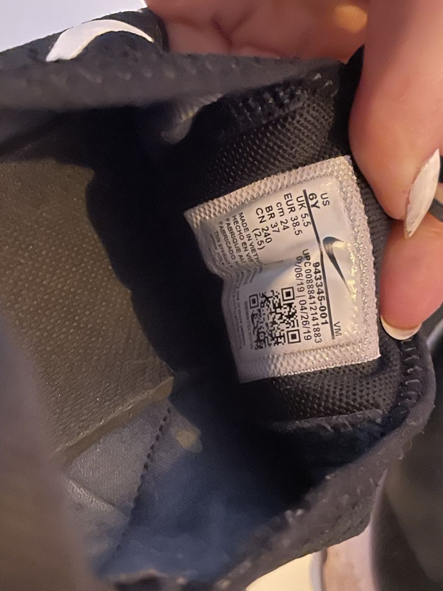 Nike Scarpe da uomo: Nike Air Max 270, Schwarz, Gr. 38,5- – Usato da St. Gallen venduto da web_r57v 2