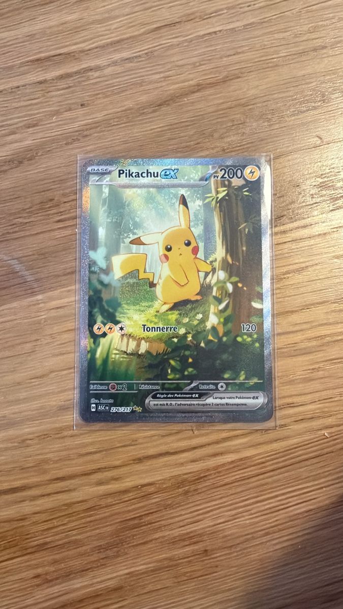 Pokémon Cartes à collectionner: Pikachu héros transcendant  – Neuf (Voir description) à Bassins par Burkhi_10_2