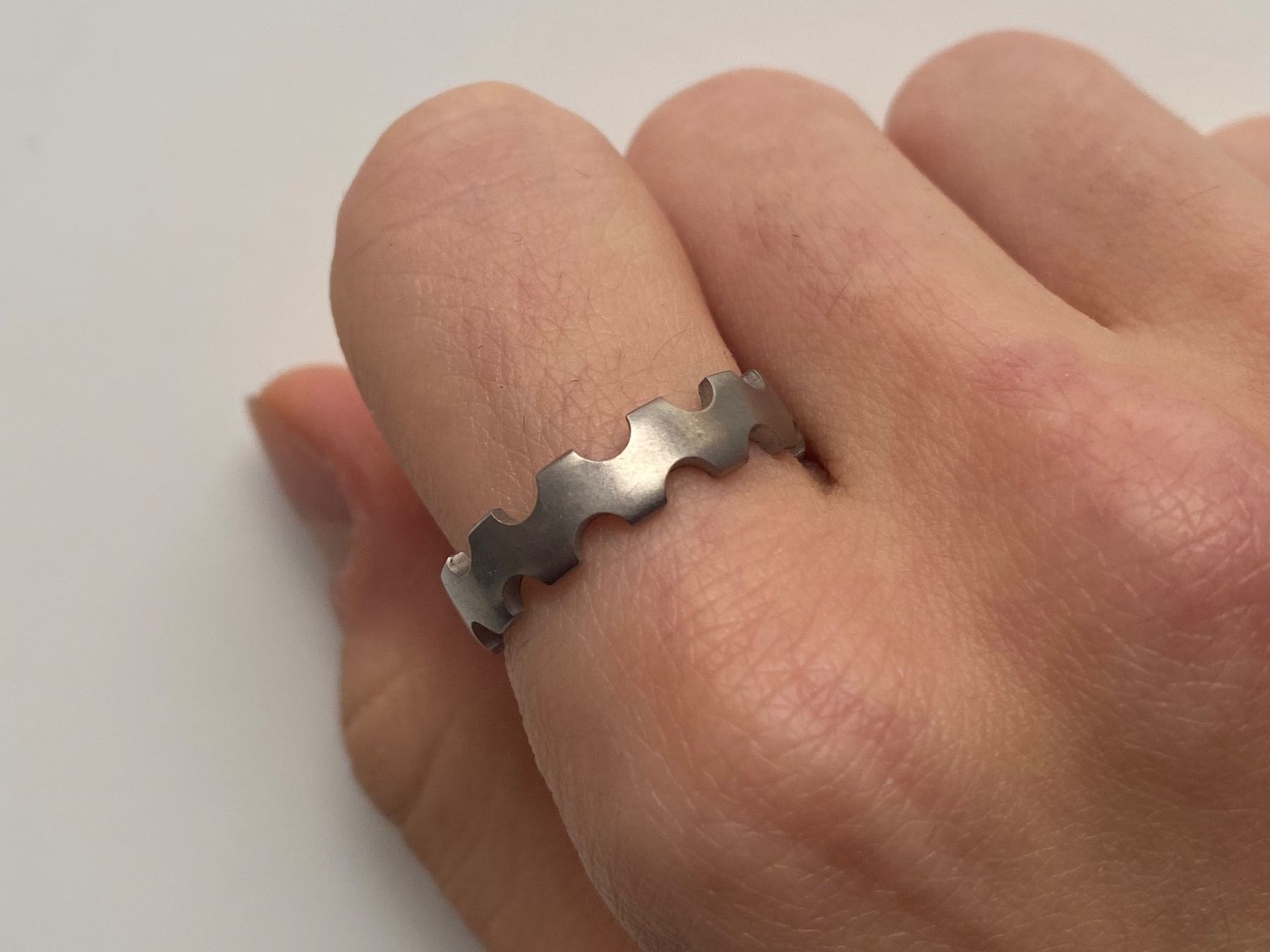 Anelli: Xenox Edelstahl Silberne Ring – Nuovo (secondo la descrizione) da Givisiez venduto da dor_xb9k
