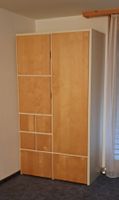 Kleiderschrank