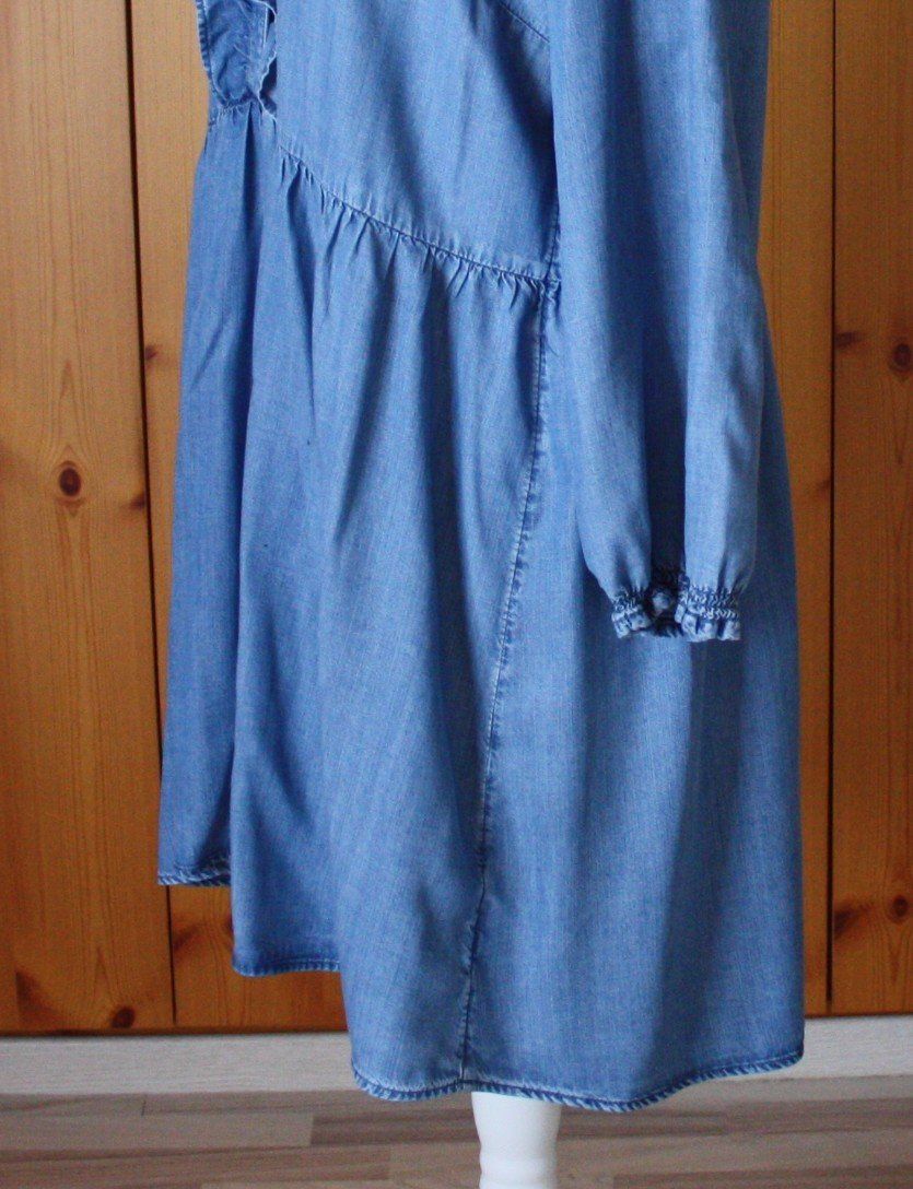 Vestiti: Kleid Langarm C & A Jeans blau Gr. 46 – Usato da Flüelen venduto da Diversicum-Curvy 5