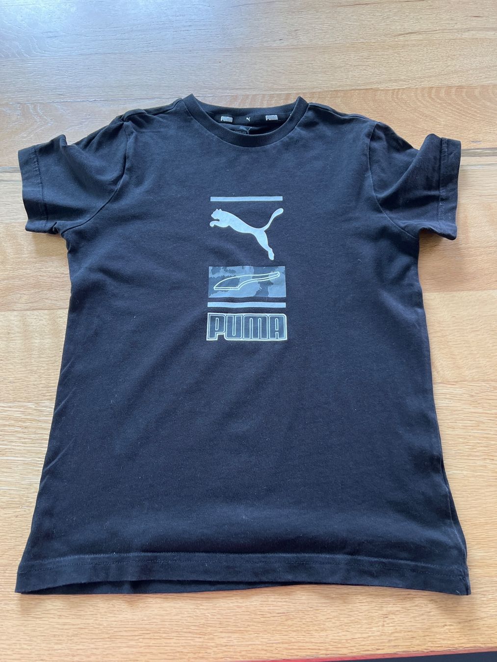 Puma T-shirt: T-Shirt PUMA – Usato da Winkel venduto da Naomie14
