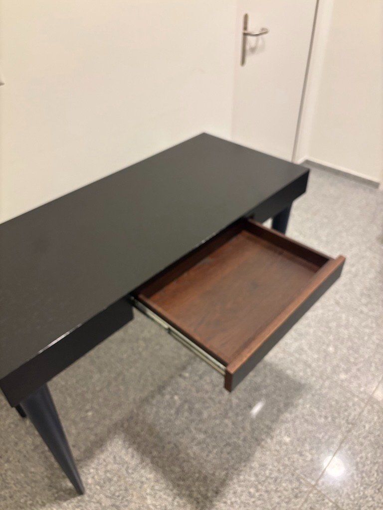 Tavoli: Holztisch lackiert - Einzelanfertigung – Usato da St. Gallen venduto da Watchinstitut 2