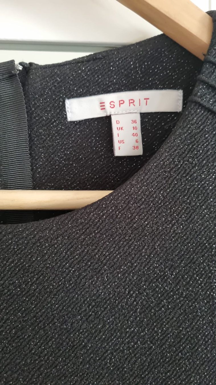 Esprit Vestiti: Vestito ESPRIT taglia 36 – Usato da Cadenazzo venduto da man_9hnd 2
