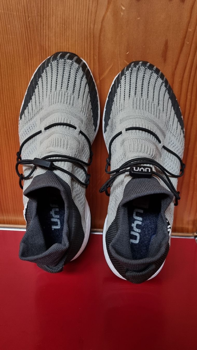 UYN Scarpe da donna: Baskets UYN, 39 – Usato da Hérémence venduto da capi96 3