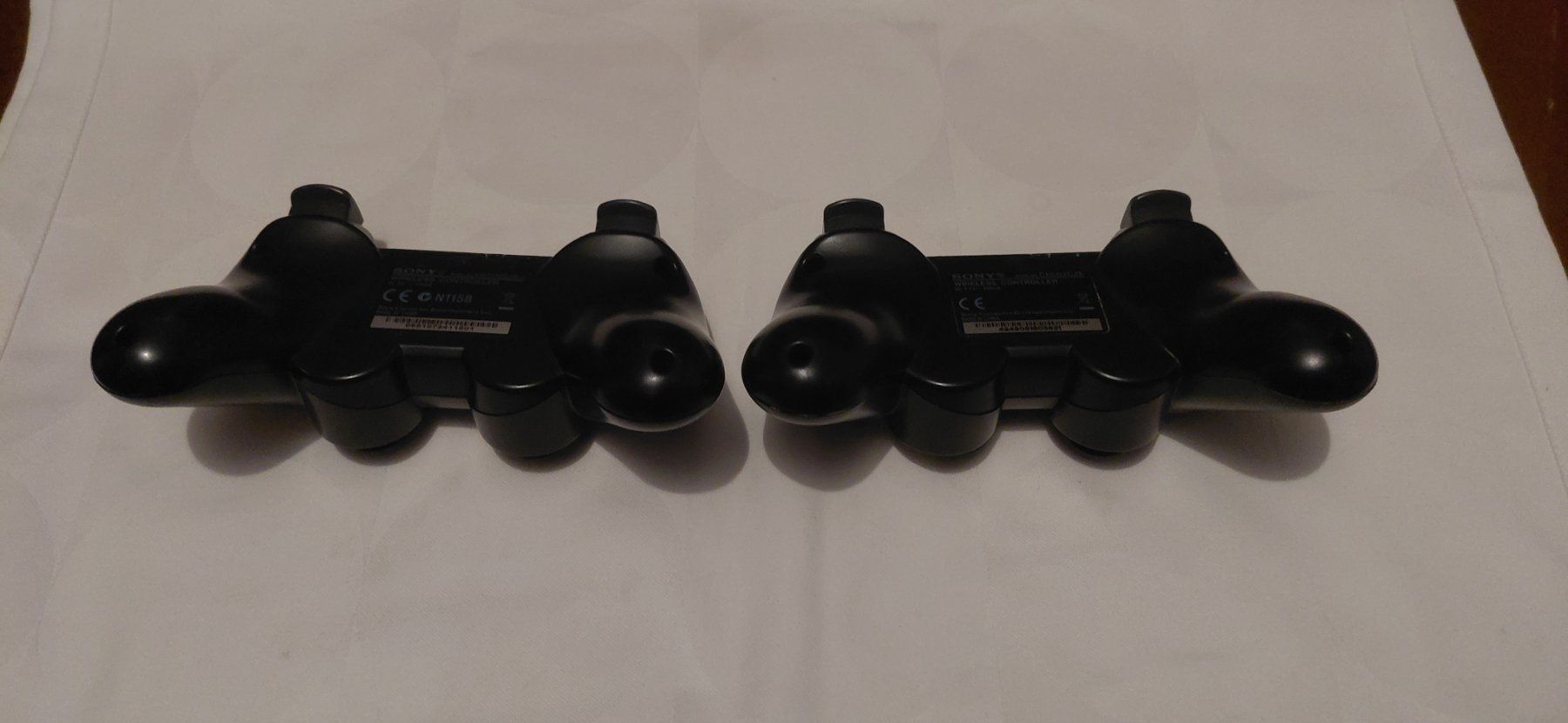 Sony Controller: PS3 Controller Schwarz Original Top Zustand / 25 pro Stk – Usato da Gretzenbach venduto da Uli1980 3